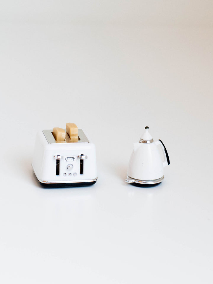 Toaster & Coffee Pot Bundle | White